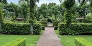 Garden-area-at-Larchfield-Estate-03