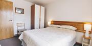 double bedroom at No. 4 Strathroy Mews