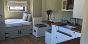 Rose Valley Interior Cross Pan