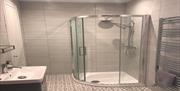 One of the two shower rooms at Cosy Nook Cottage.