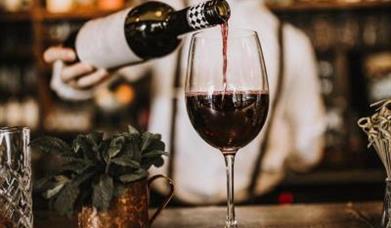 Wine and Stay at Roe Park Resort