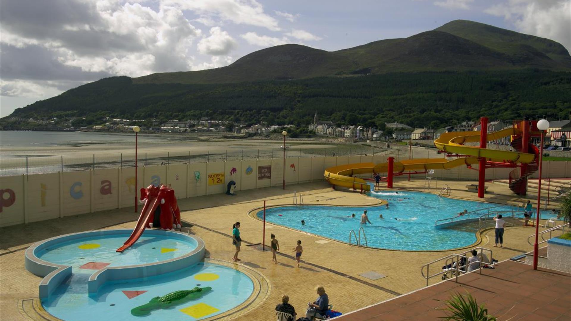 Tropicana outdoor heated fun pool with the Mourne Mountains in the background