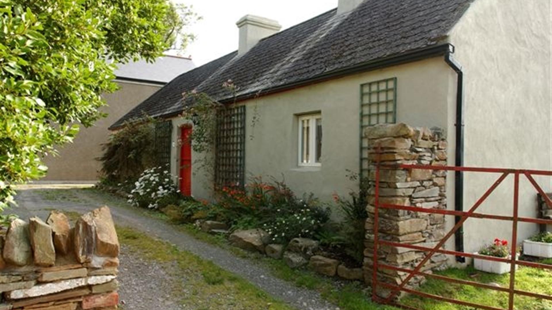 Slievemoyle Cottages (Rose Cottage)
