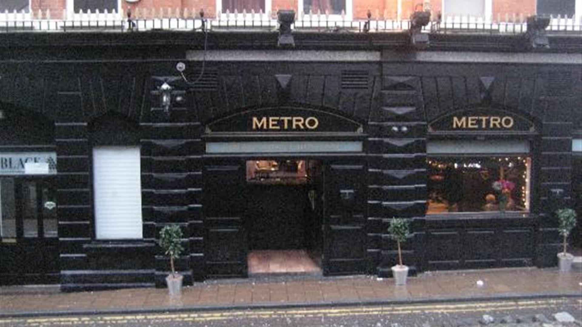 Metro Bar