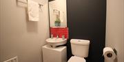 Anjore House serviced apartment modern toilet