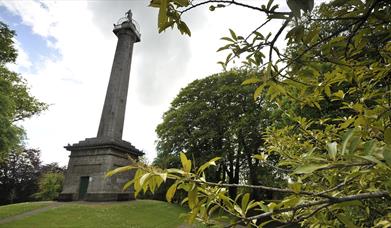 Forthill Park And Cole's Monument