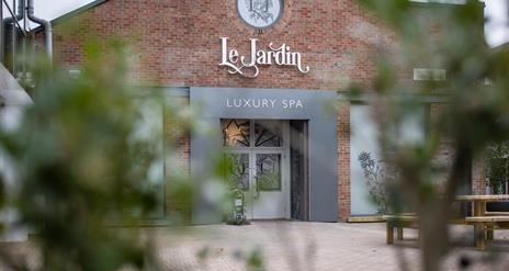 Le Jardin Luxury Day Spa