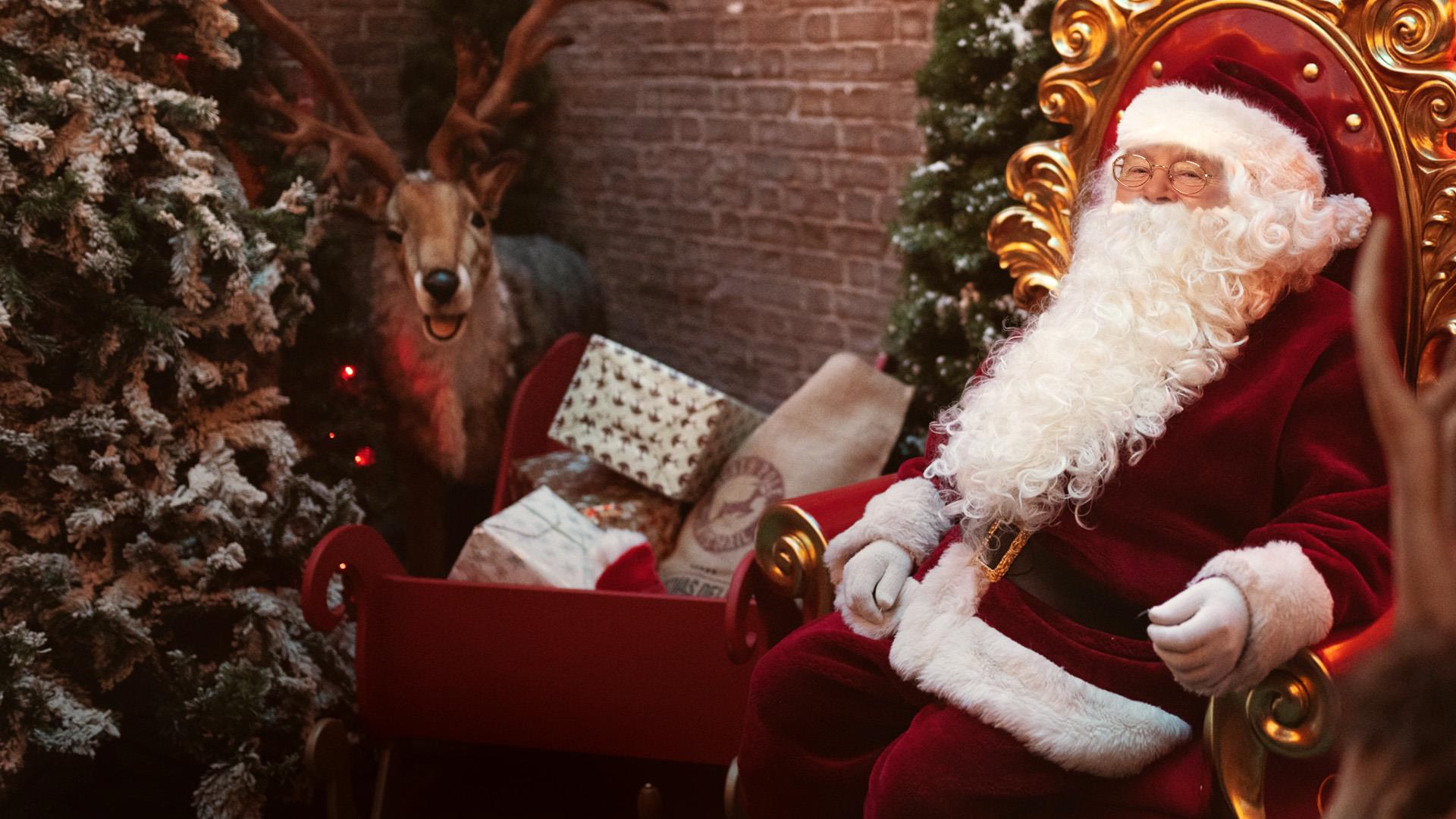 Christmas at W5 Christmas at W5