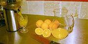 Fresh orange juice being made