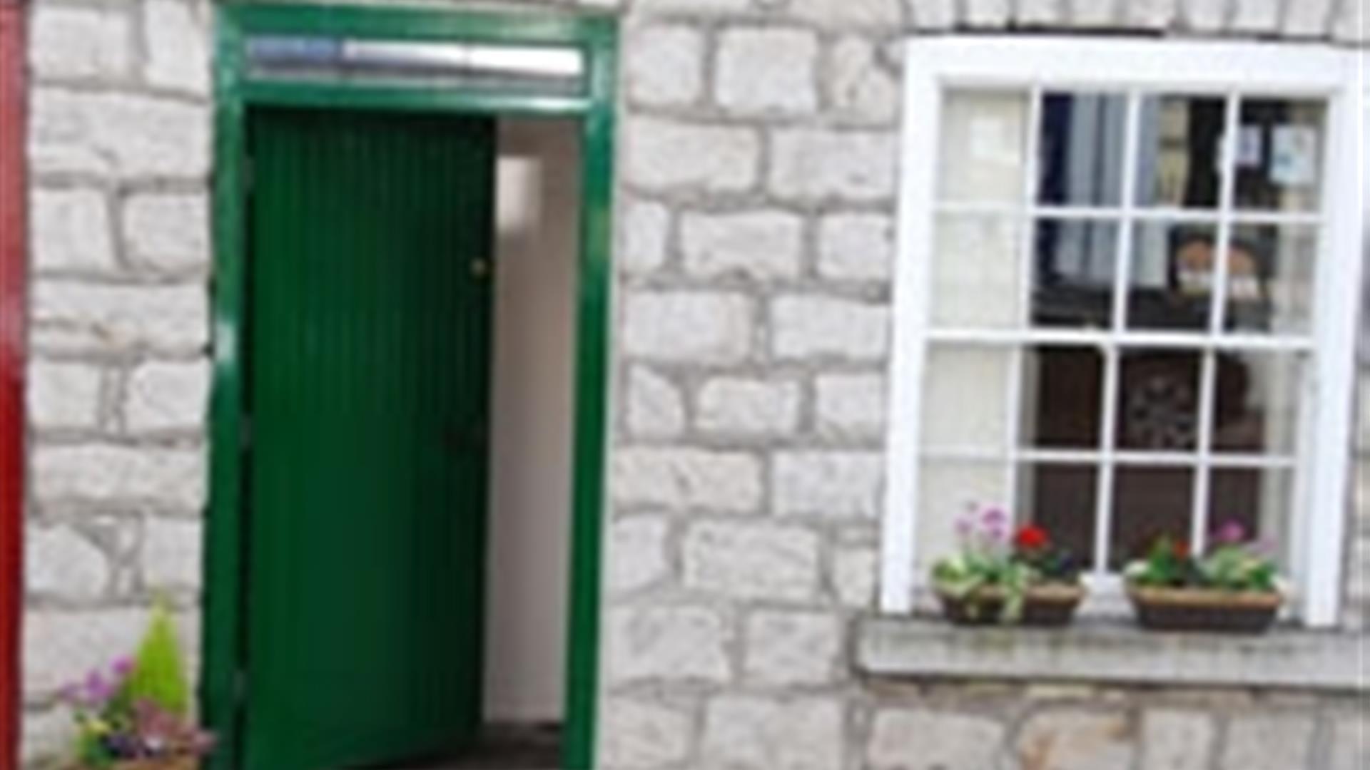 Armagh Accommodation - Dobbin Lodge
