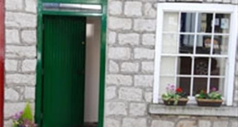 Armagh Accommodation - Dobbin Lodge