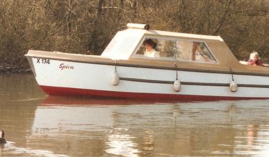 Bank Boats & Canoe Hire