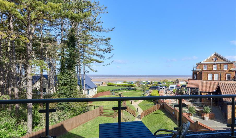 Le Strange Arms Lodges & Apartments