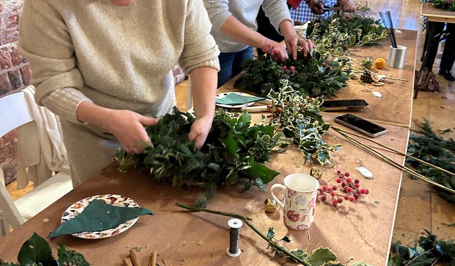 Christmas Wreath Making at Dairy Barns