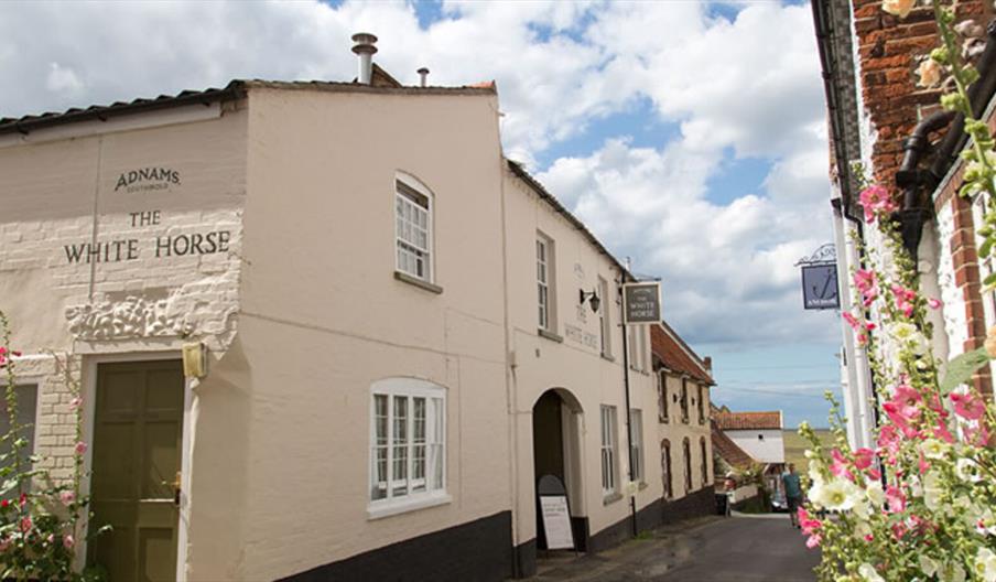 The White Horse, Blakeney