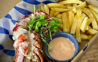 The Mermaid's Catch, Sea Palling