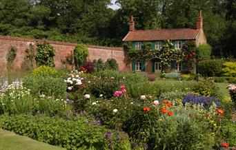 Hoveton Hall Gardens