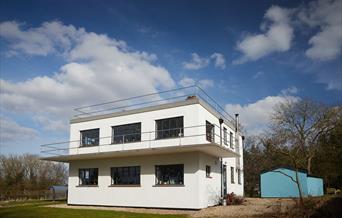 Control Tower Bed and Breakfast