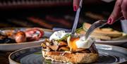 The Globe Breakfast
