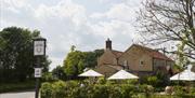 The Three Horseshoes