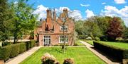 Gresham Hall Middle Wing Apartment, north Norfolk