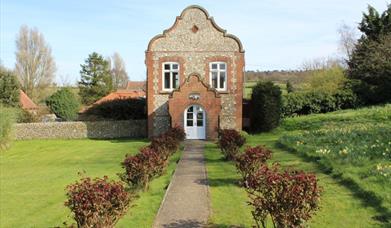 Glandford Shell Museum