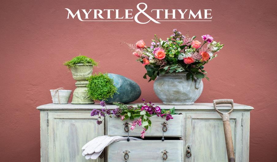 Myrtle & Thyme - Wedding Floristry