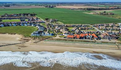 Norfolk Holiday Cottages Barn & Beach