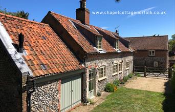 Great for families, with large garden
Less than 3 miles from beautiful beaches of Wells-next-the-Sea & Holkham. This family-friendly, pet-free cottage
