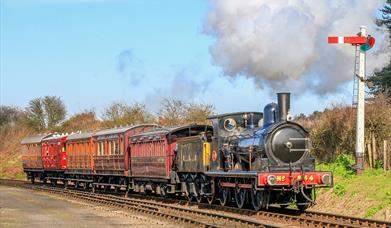 Engines steaming into at Weybourne Station.