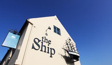 The Ship Hotel Restaurant & Bar