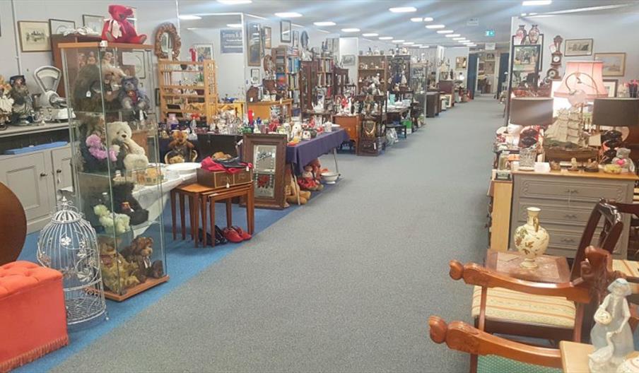 The Warehouse Antiques and Collectables