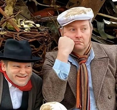 image of the two main characters of the show