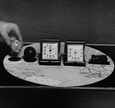 Bonington Vitrines #28: Gestures – Someone's Doing Something