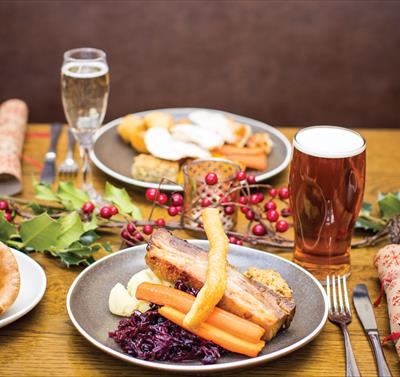 Malt Cross Festive Feast + Beer & Carols