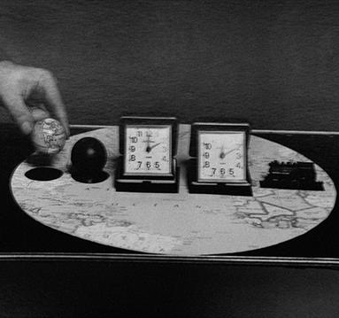 Bonington Vitrines #28: Gestures – Someone's Doing Something