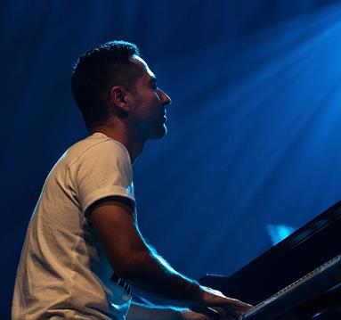 Elchin Shirinov Trio
