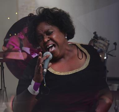 Aydenne Simone & The Big Mama Trio
