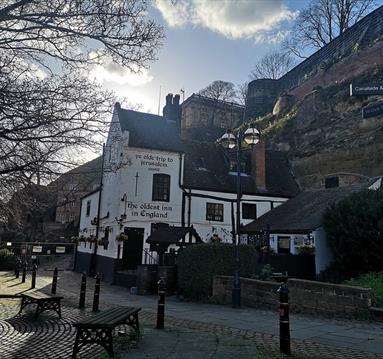 Nottingham Fact or Fiction - A Talk By Graham Woodward