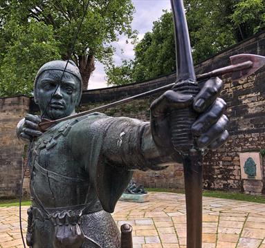 The Robin Hood Statue, please credit Liyuan Liu