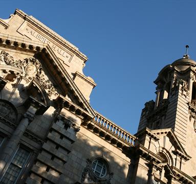 Nottingham Philharmonic Orchestra perform Strauss, Elgar & Dvorak
