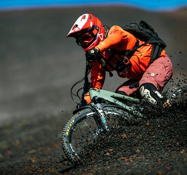 Brett Tippie – The Right Line
