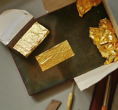Chocolate Gilding Workshop
