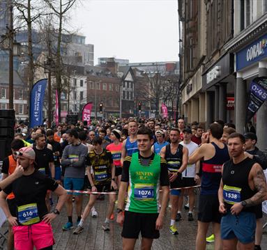 Photographs of participants at the Nottingham 10k