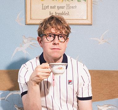 Josh Widdicombe