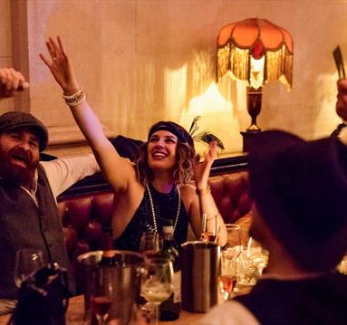 New Year’s Eve Soirée at Cosy Club
