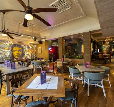 Revolucion De Cuba Nottingham