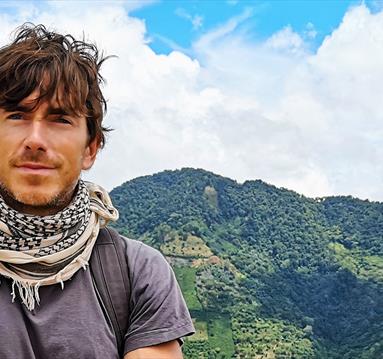 Simon Reeve - To The Ends Of The Earth