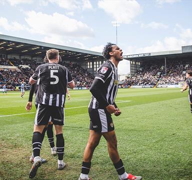 Notts County v Stockport County
