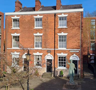 Photo of the William Booth Museum exterior